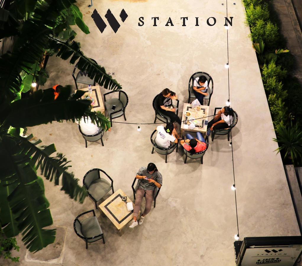 W Station Hotel Bangkok Exterior photo